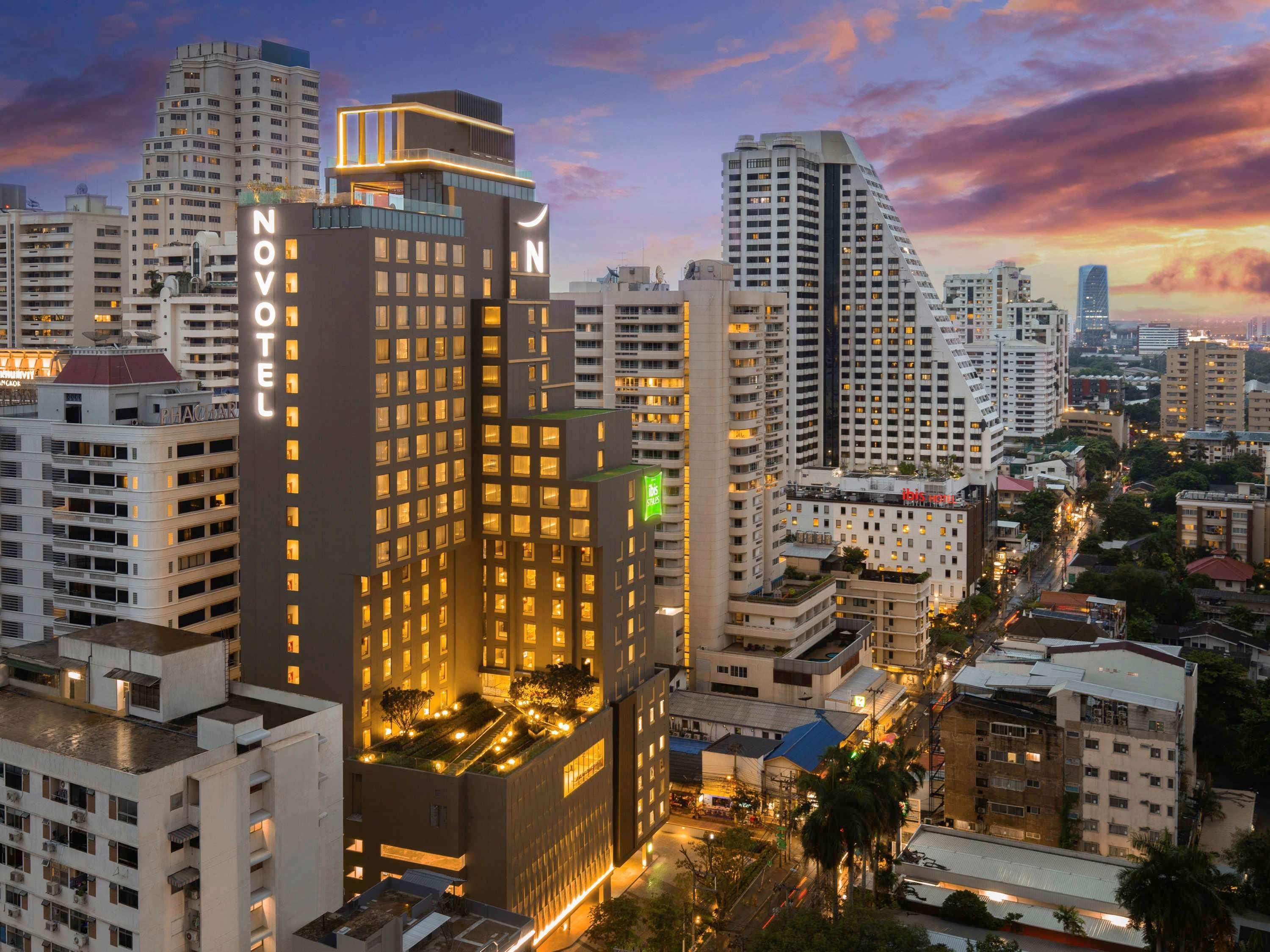 Novotel Bangkok Sukhumvit 4 Exterior photo